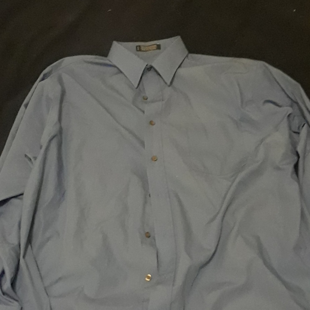Blue long-sleeve collared shirt